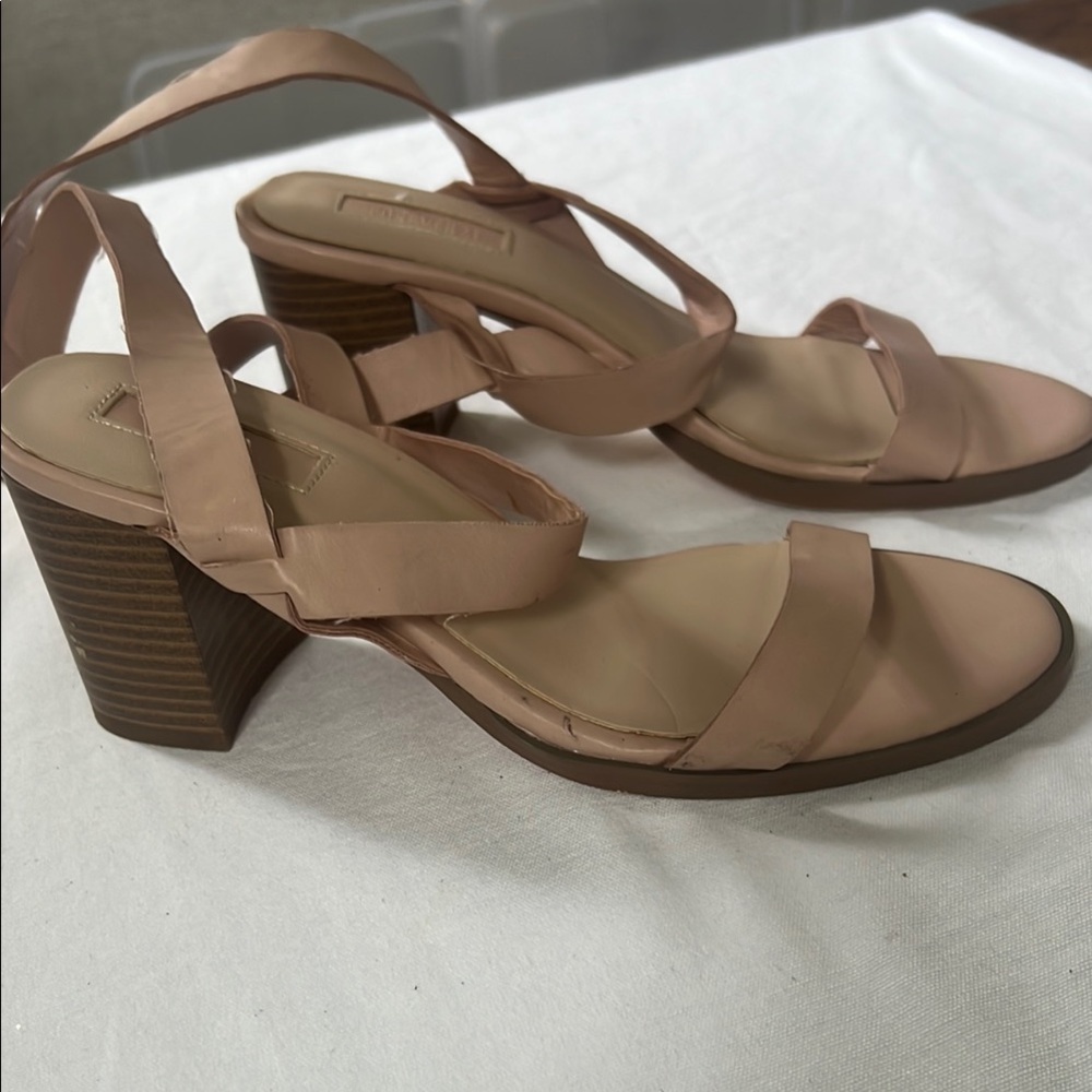 Forever 21 Tan Block Heel Strappy Heels - Picture 2 of 5